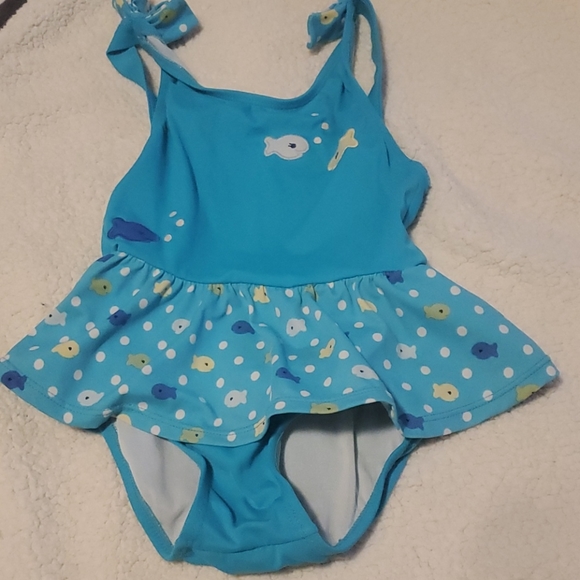 🧸2 for 15🧸Girls 5T one piece swimsuit - Picture 1 of 4